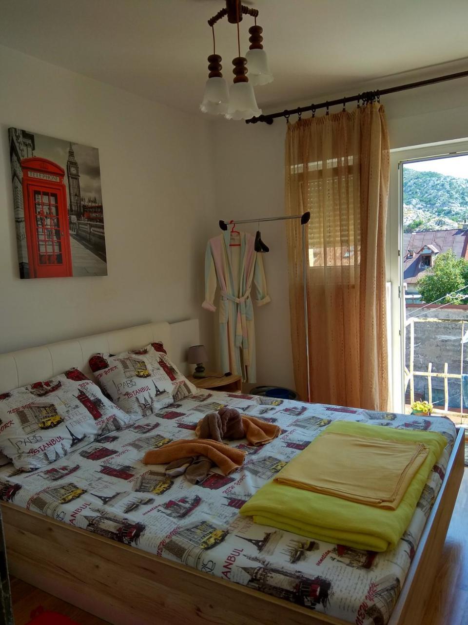 Apartment Tea Cetinje Eksteriør bilde